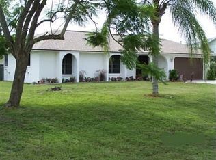 18120 Interlochen Ln, Alva, FL 33920