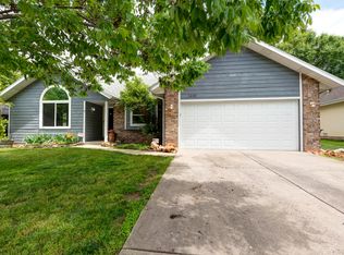 3486 S Ridgecrest Ave, Springfield, MO 65807