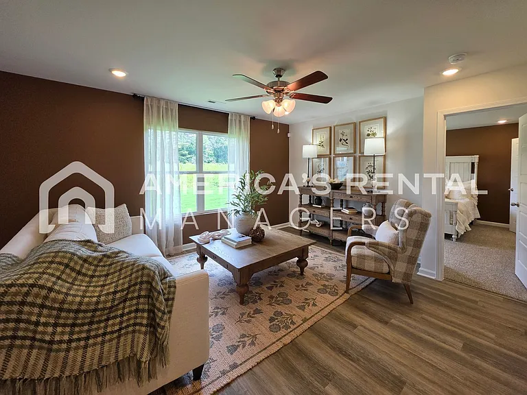 103 Jonboy Ave — Photo 24