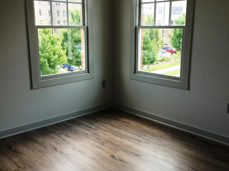 1855 McKennon St #7 — Photo 4