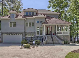 1135 Nature Ln, Gilbert, SC 29054