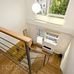 Rented by Rennit Inc.