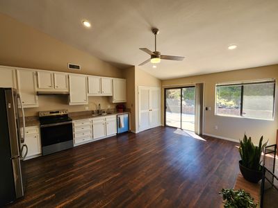 17986 Almendro Ln, San Diego, CA, 92127