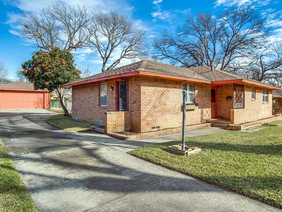 2733-bonnywood-ln-dallas-tx-High-Res-1.jpg