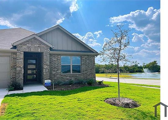 1st image of 557 Meadow Run Dr