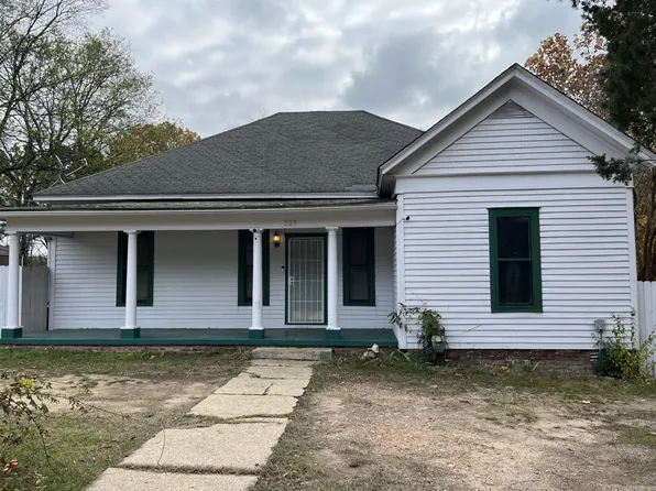 307 N 4th St, Bryant, AR 72022