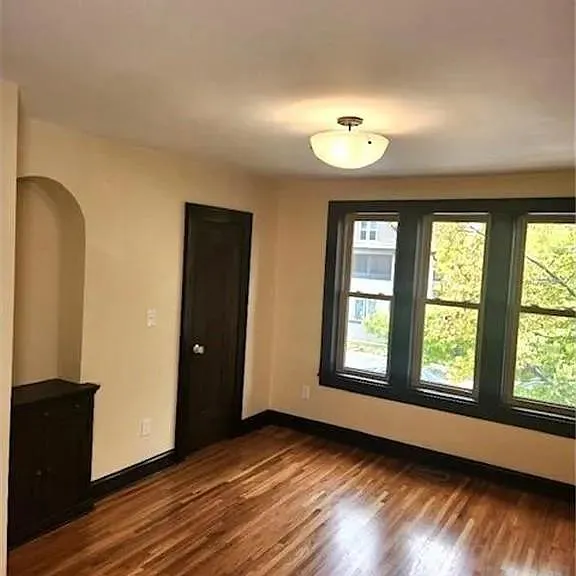 3020 Grand Ave S — Photo 4