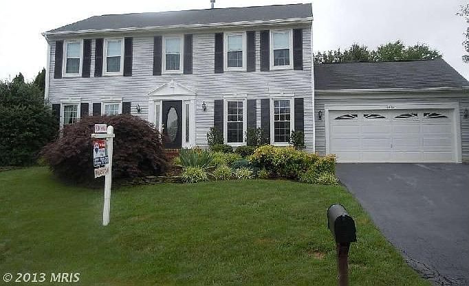 1st image of 5413 Staples Ln