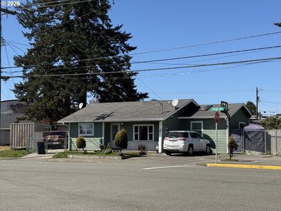 515 Pacific Ave, Brookings, OR, 97415