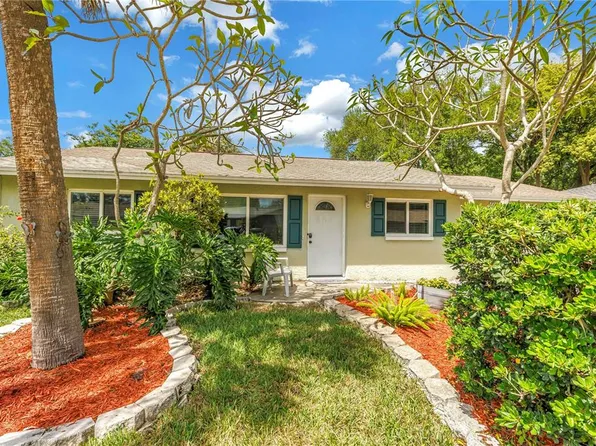 7249 56th Ave N, Saint Petersburg, FL 33709