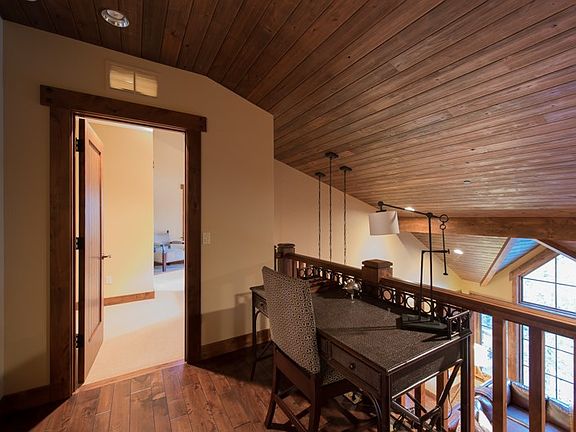 5th image of 7231 Larkspur Ct #9