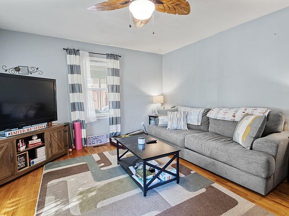 5th image of 2037 Mango Cir
