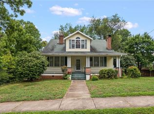 702 Granville Dr SW, Winston Salem, NC 27101