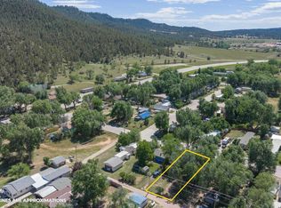 915 S Chicago St, Hot Springs, SD 57747