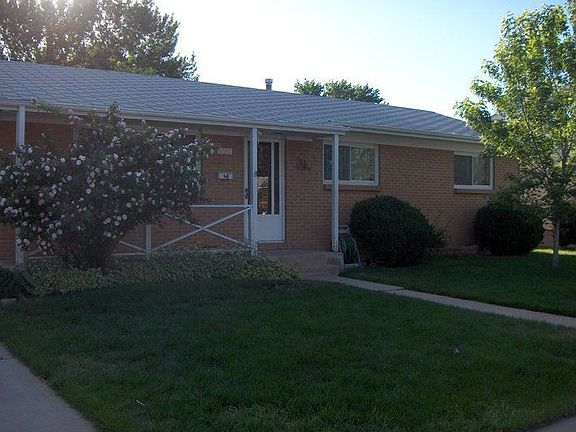 GREAT Landscape Front And Back. Pride In Ownership