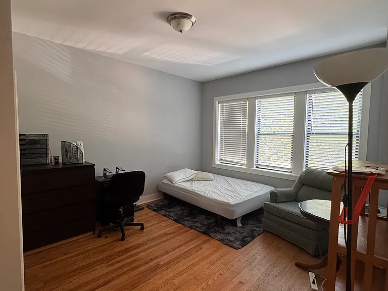 360 At The U — Photo 28
