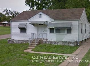 7808 Madison Dr, Saint Louis, MO 63133