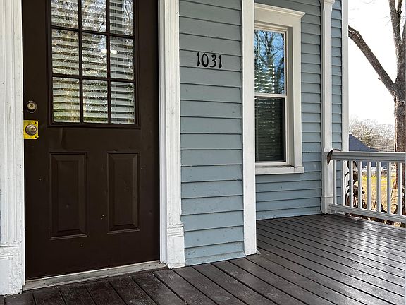 5th image of 1031 Scott St SE #A