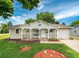 991 Cooper Ct, Elk Grove Village, IL 60007