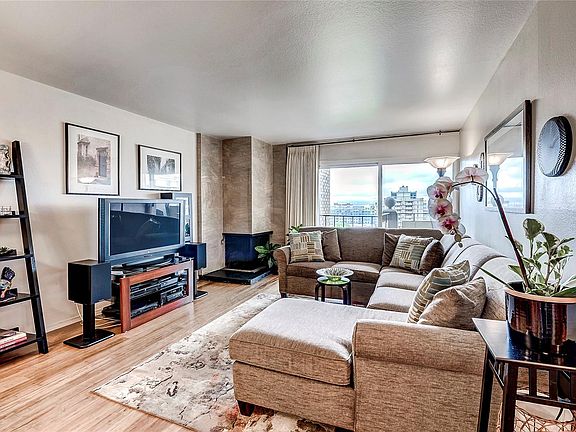 2nd image of 700 N Washington St APT 707