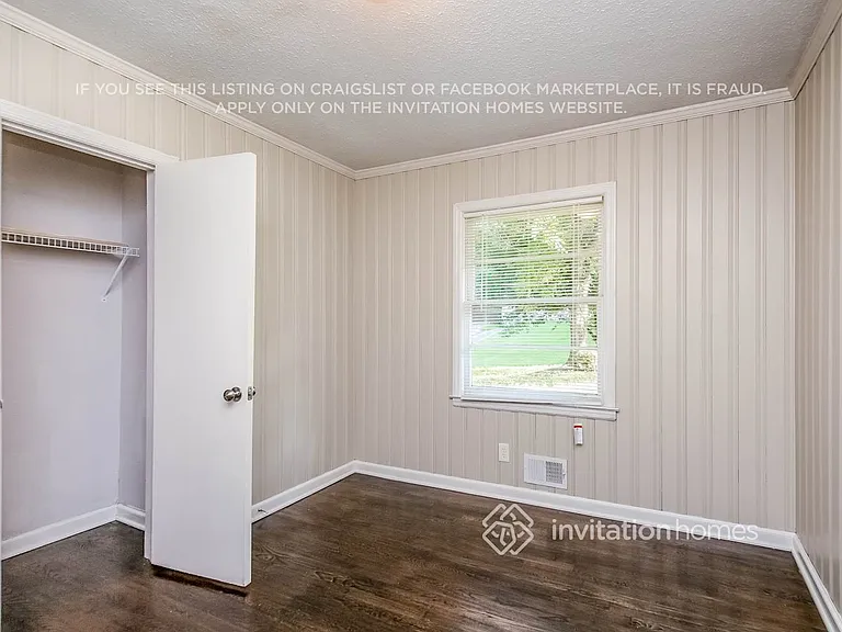 2751 Flagstone Dr SE — Photo 9