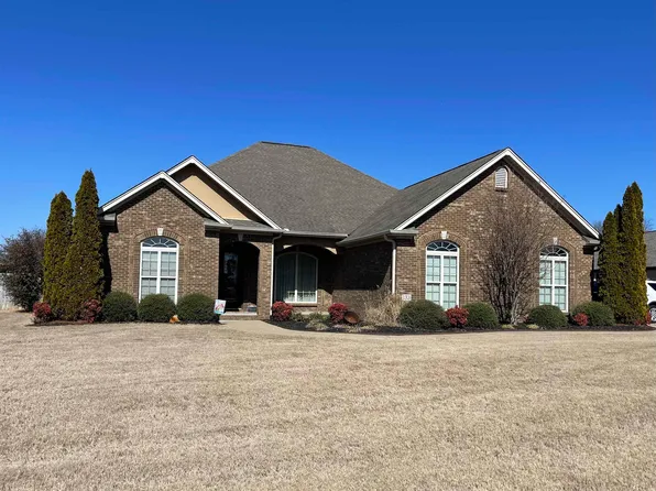 133 Zhender Cv, Tuscumbia, AL 35674
