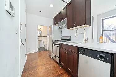 Rented by Living New York