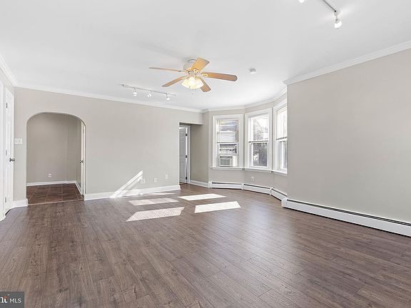 5th image of 202 Washington Ave