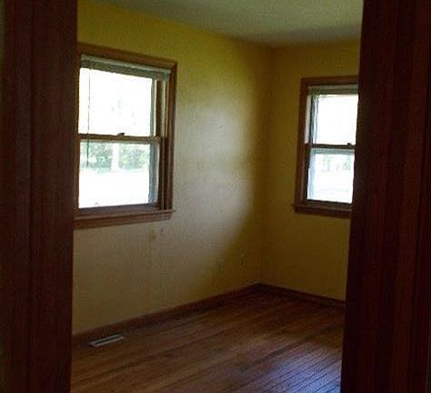 5th image of 2905 Glenrose St