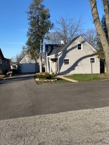 4916 Parkview Dr, Mccullom Lake, IL, 60050