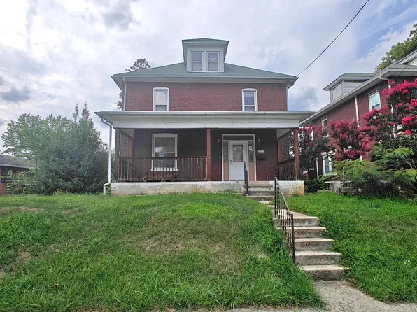 1217 Wilson Ave, Chambersburg, PA 17201
