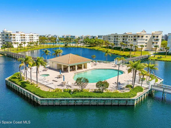 8891 Lake Dr APT 202, Cape Canaveral, FL 32920
