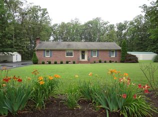 8415 Arnold Rd, Mechanicsville, VA 23111