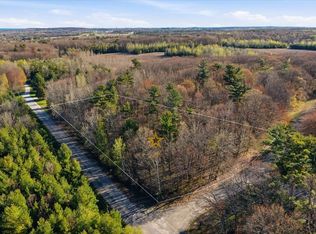Circle Rd, Luxemburg, WI 54217