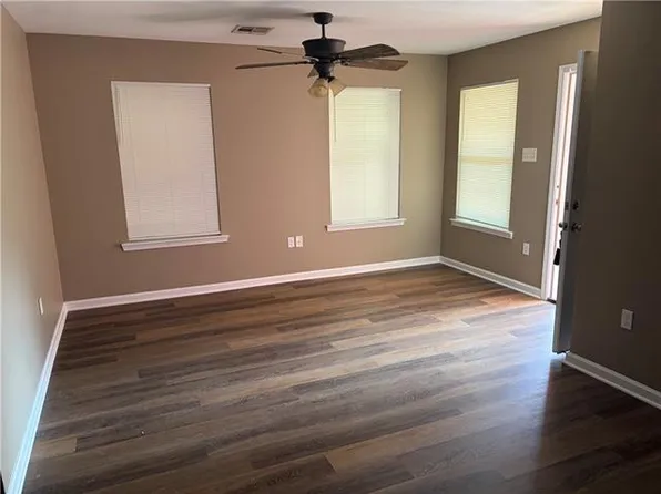 106 South St #106, Paradis, LA 70080
