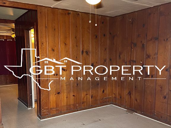 5th image of 314 E Railroad Ave #3