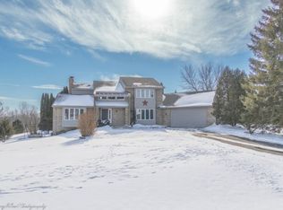 43W371 Kenmar Dr, Elburn, IL 60119