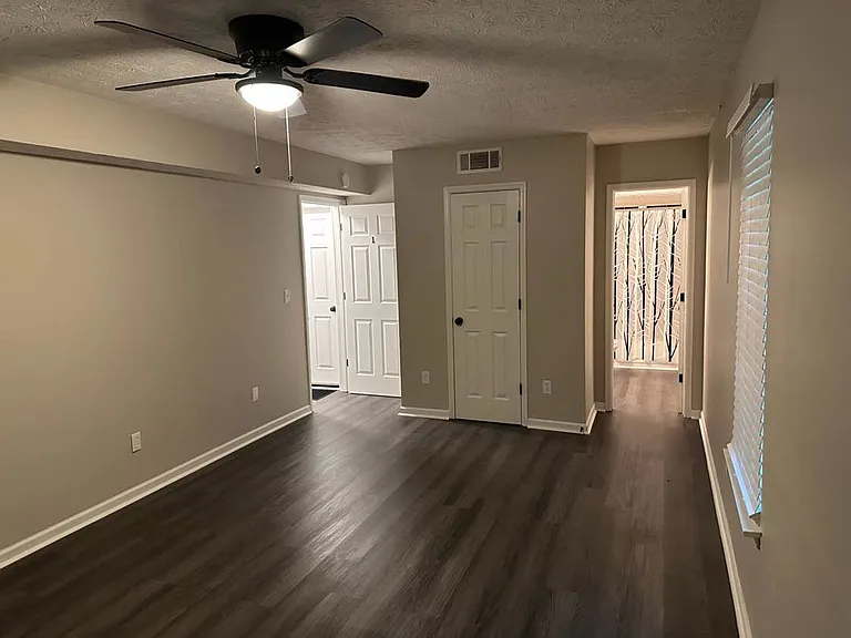 3490 Newberry Trl — Photo 36