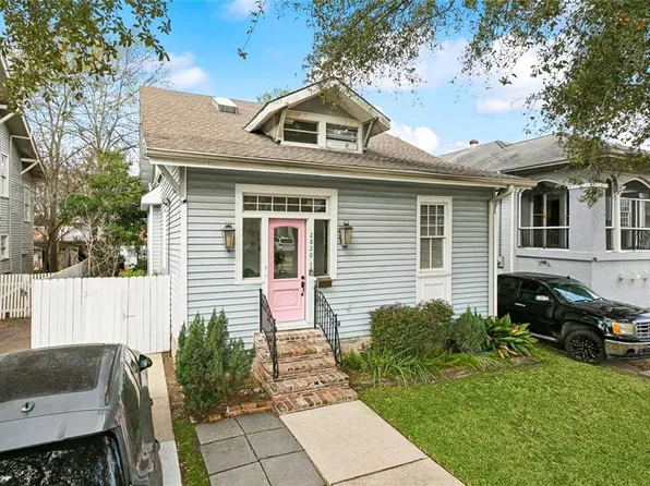 2820 Calhoun St, New Orleans, LA 70118