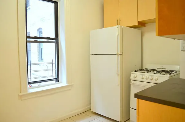 Rented by Living New York | media 12