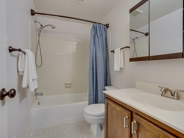 14582 Truro Parish Ct — Photo 38