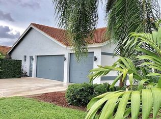 27501 Pelican Ridge Cir, Bonita Springs, FL 34135