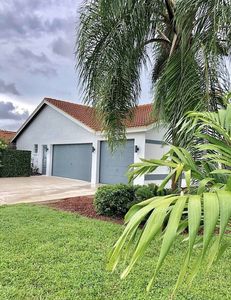 27501 Pelican Ridge Cir, Bonita Springs, FL, 34135