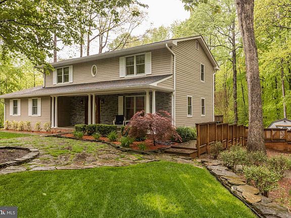 2nd image of 13764 Coronado Ct