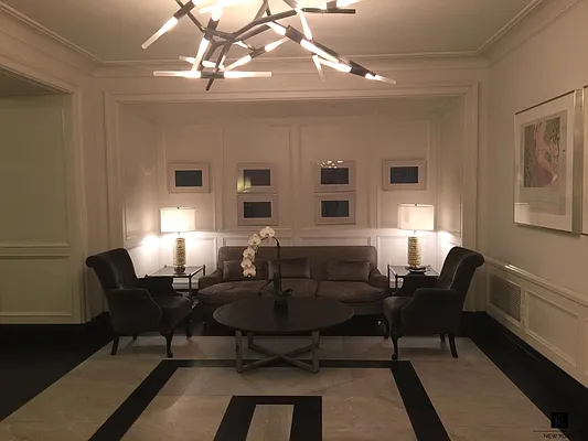 Rented by R New York | media 46