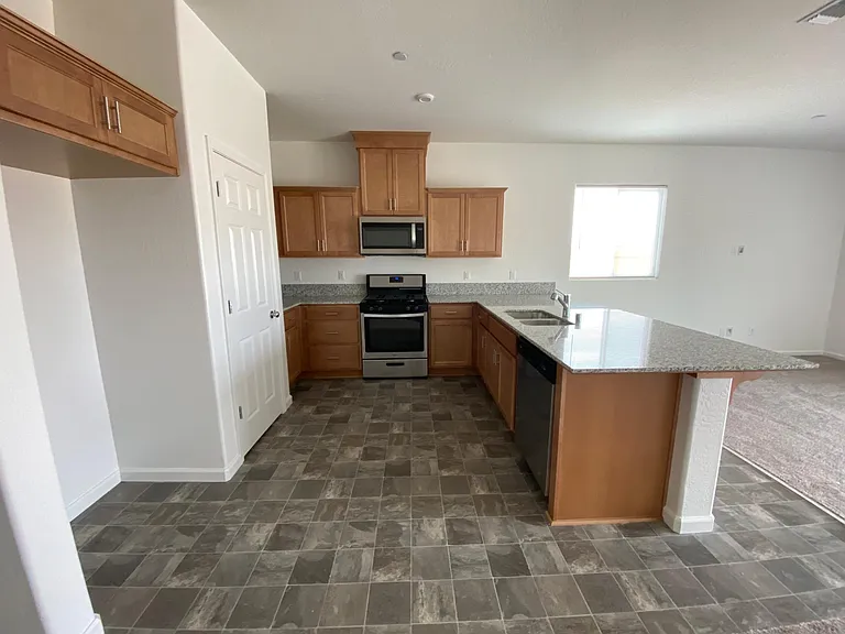2020 Conadria Ave — Photo 3