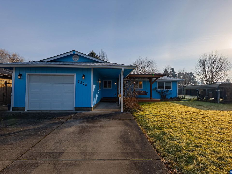 1st image of 3208 Foxglove St