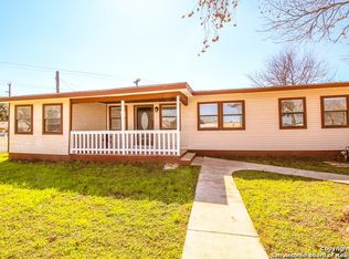 402 Lovett Ave, San Antonio, TX 78211