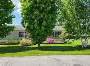 396 Park St, Barton, VT 05822