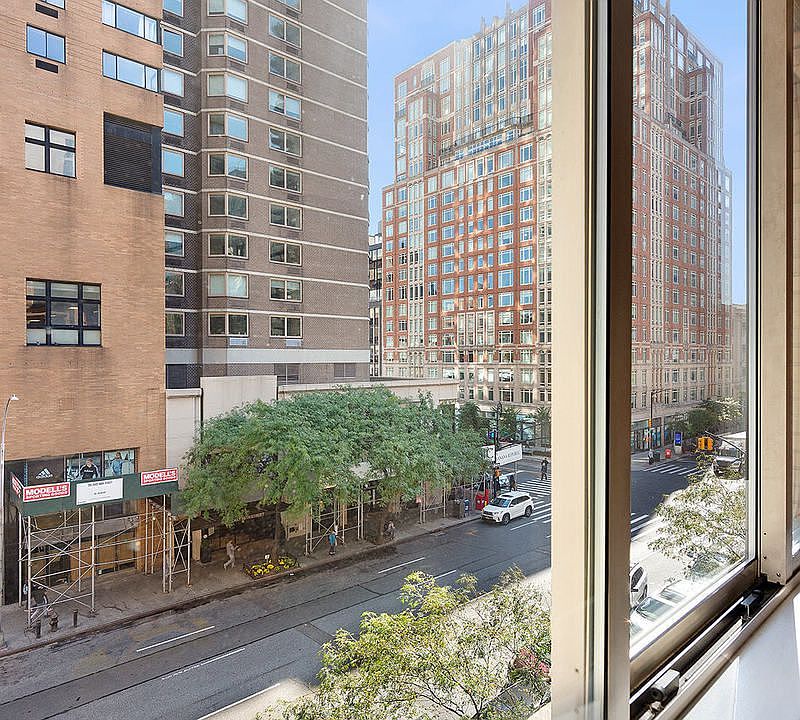 1st image of 170 E 87th St APT E4f